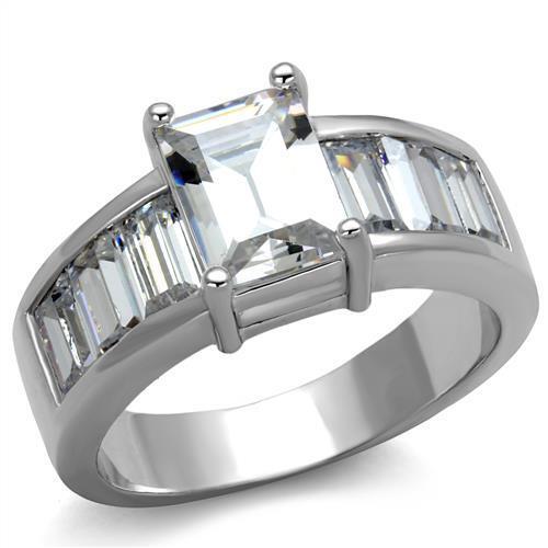 3W1086 - Brass Ring Rhodium Women AAA Grade CZ Clear