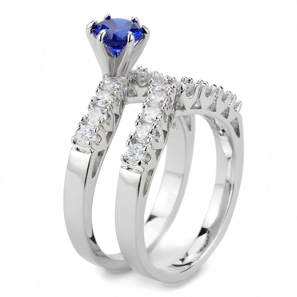 3W1596 - Brass Ring Rhodium Women AAA Grade CZ London Blue