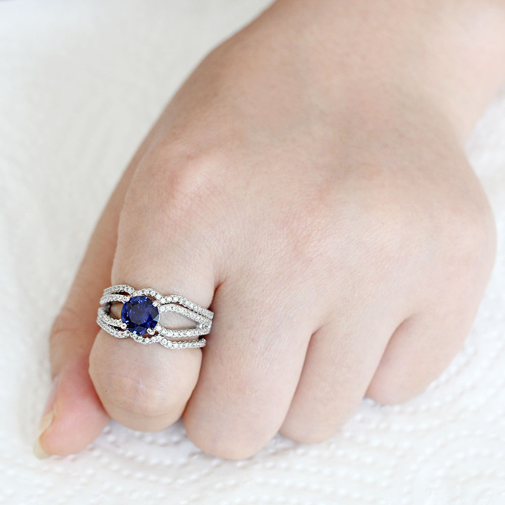 3W1597 - Brass Ring Rhodium Women AAA Grade CZ London Blue