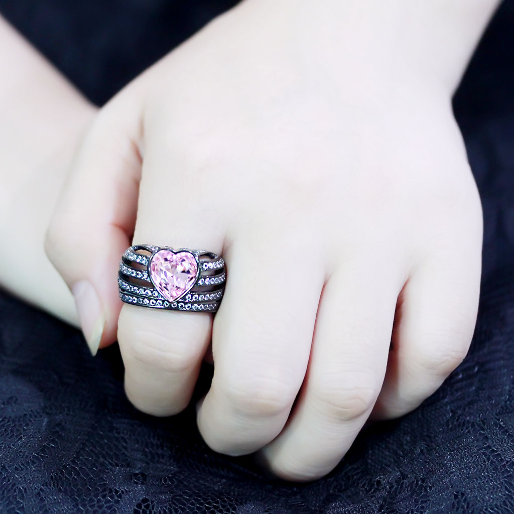 TK3686 - Stainless Steel Ring IP Black(Ion Plating) Women Top Grade Crystal Light Rose